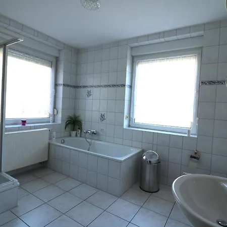 Gaestehaus Kuehberg Apartment